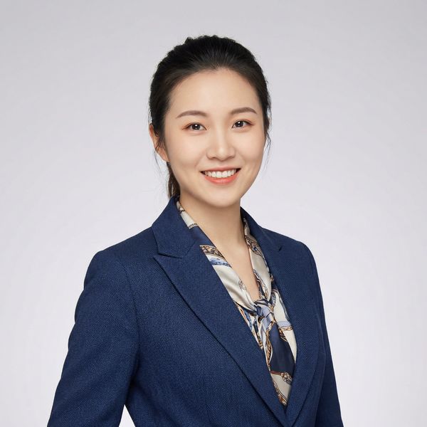 今日看料社区顾问李思颖